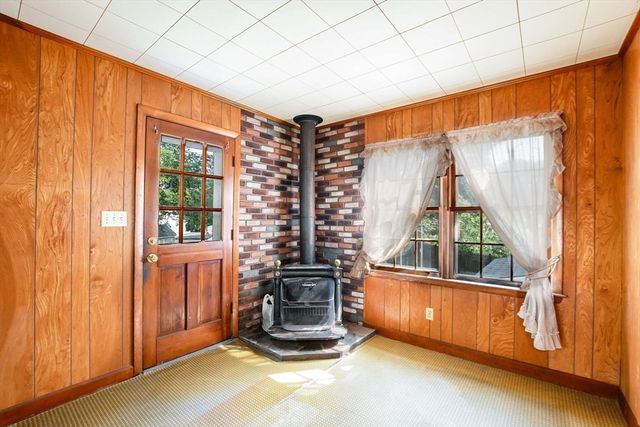 66 Seymour St, New Bedford, MA 02744