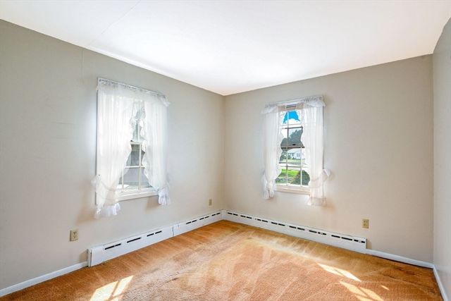 66 Seymour St, New Bedford, MA 02744