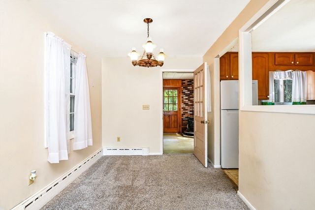 66 Seymour St, New Bedford, MA 02744
