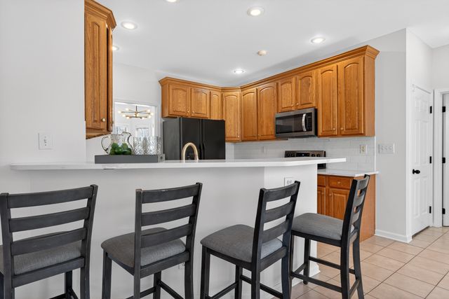 1405 Saddle Club Way, Lexington, KY 40504