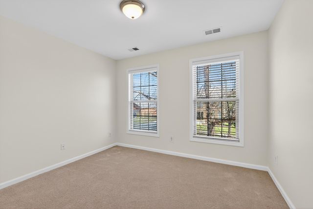 1405 Saddle Club Way, Lexington, KY 40504