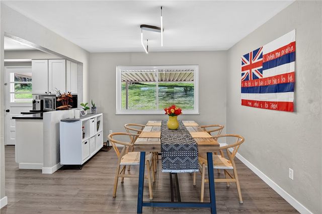 6038 Dalmation Dr, Bethel Park, PA 15102
