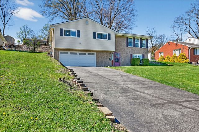 6038 Dalmation Dr, Bethel Park, PA 15102