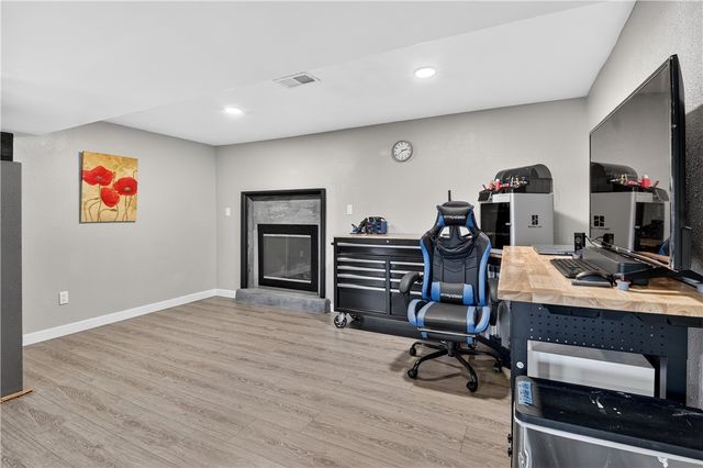 6038 Dalmation Dr, Bethel Park, PA 15102