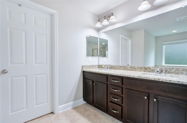16308 BAYBERRY VIEW DRIVE, Lithia, FL 33547