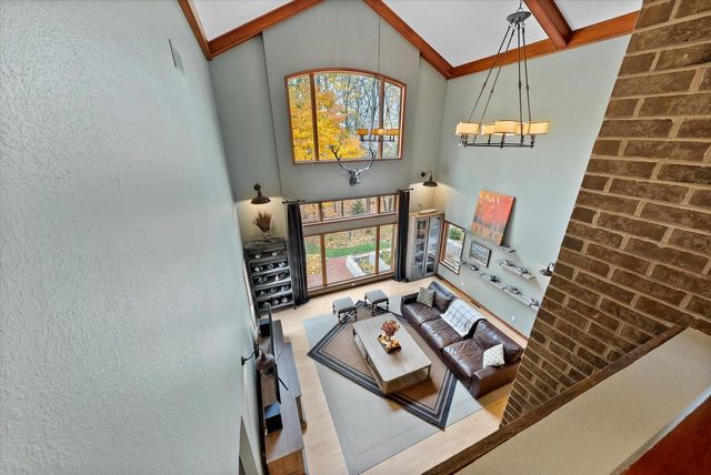 1319 Creekside COURT, Grafton, WI 53024