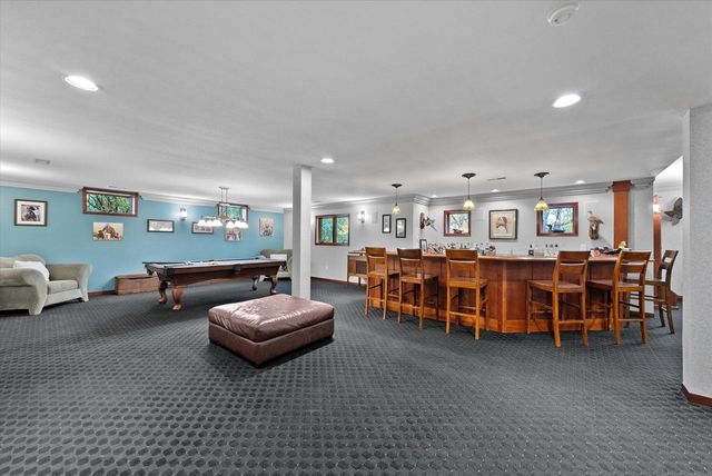 1319 Creekside COURT, Grafton, WI 53024