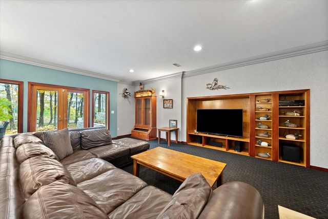 1319 Creekside COURT, Grafton, WI 53024