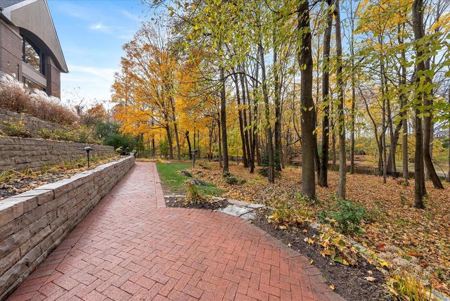 1319 Creekside COURT, Grafton, WI 53024