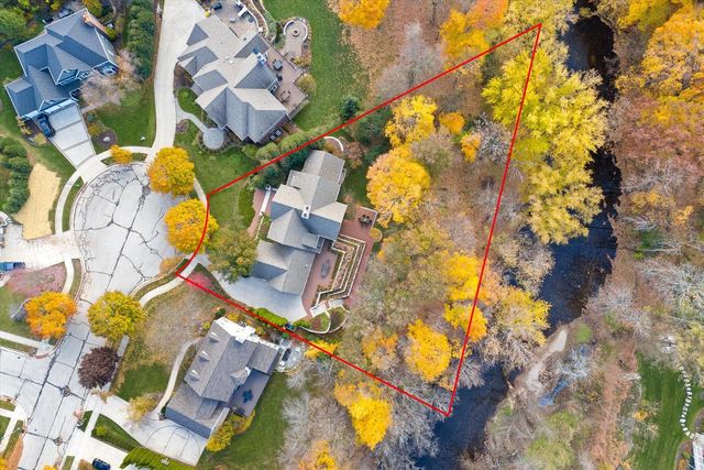 1319 Creekside COURT, Grafton, WI 53024