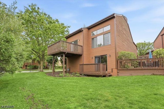 2 Powderhorn Dr, Rockaway Twp., NJ 07866