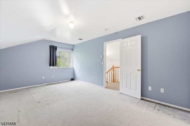 2 Powderhorn Dr, Rockaway Twp., NJ 07866