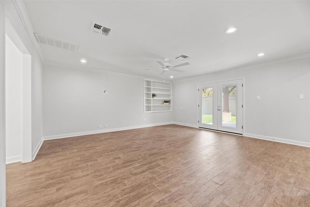 7211 Alderney Drive, Houston, TX 77055