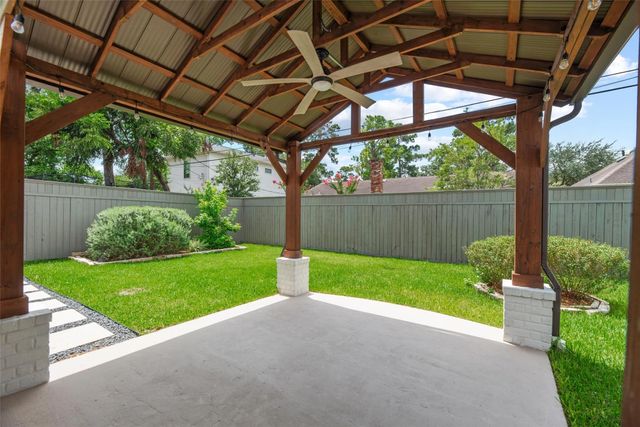 7211 Alderney Drive, Houston, TX 77055
