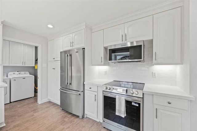 7211 Alderney Drive, Houston, TX 77055