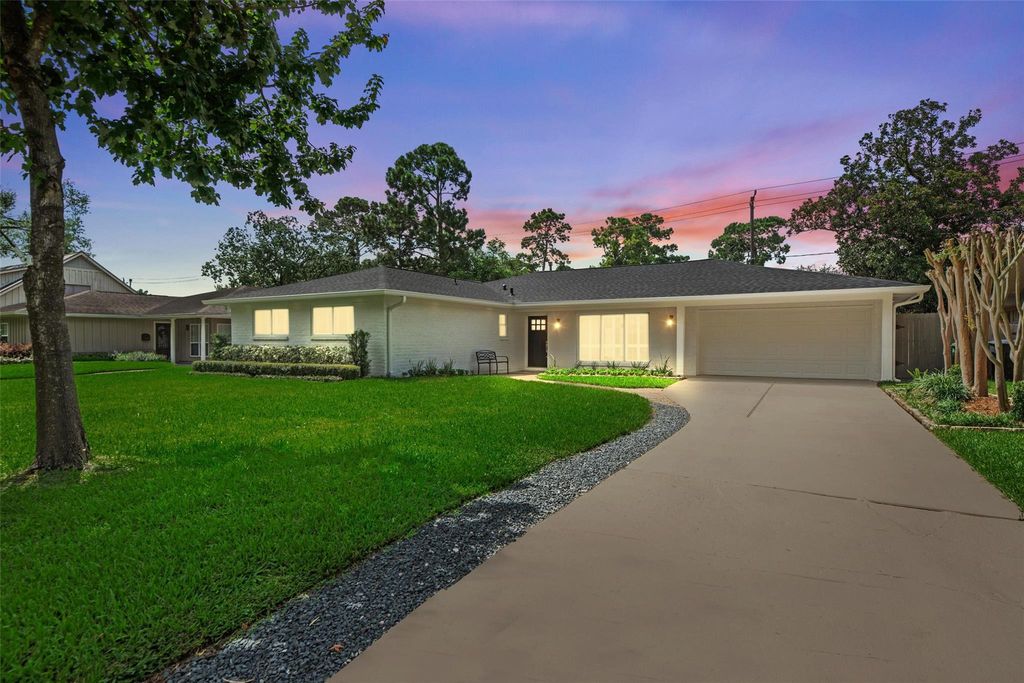 7211 Alderney Drive, Houston, TX 77055