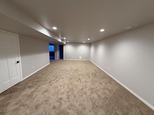 1818 Arches DRIVE, Holmen, WI 54636