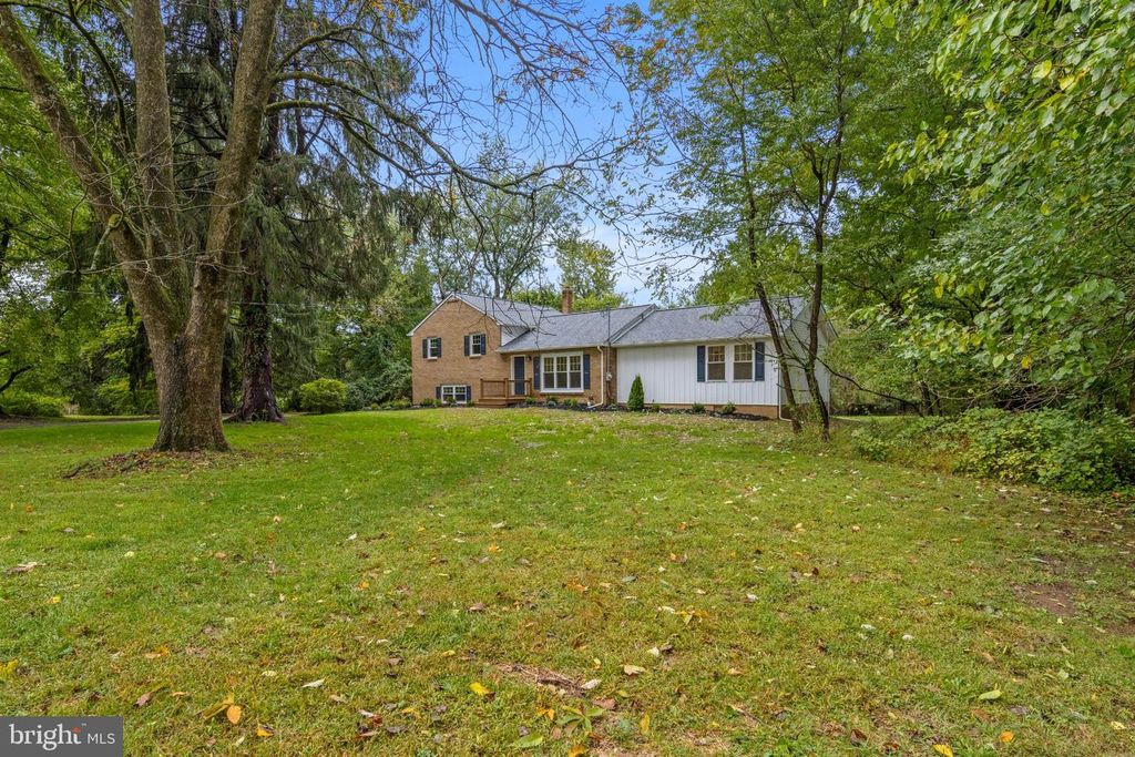 995 SMITHBRIDGE RD, Glen Mills, PA 19342 — photo 5