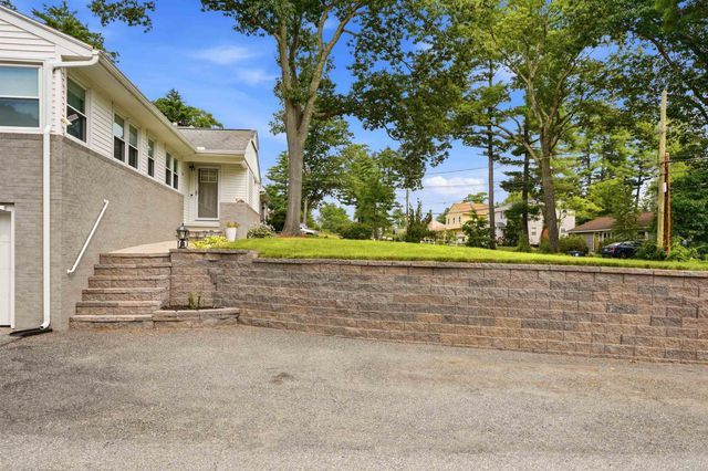 67 Dublin Avenue, Nashua, NH 03063