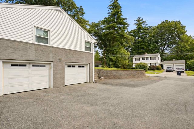 67 Dublin Avenue, Nashua, NH 03063