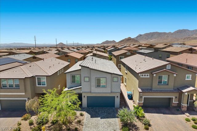 10955 Meridian Fields, Las Vegas, NV 89166