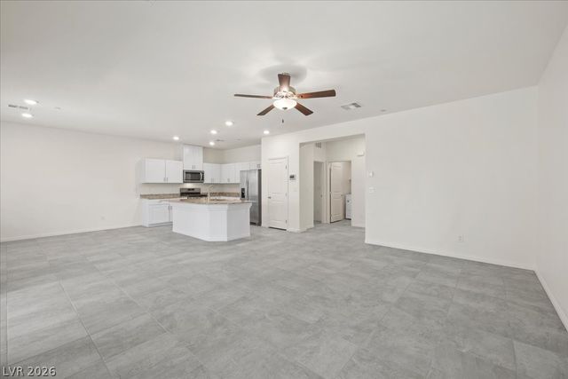 10955 Meridian Fields, Las Vegas, NV 89166