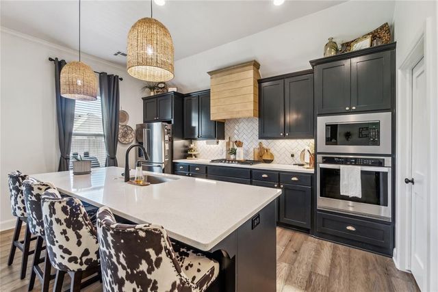 13528 NW 2nd Street, Yukon, OK 73099