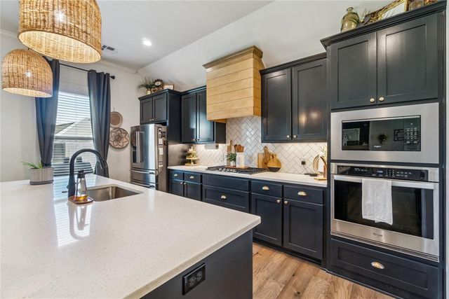 13528 NW 2nd Street, Yukon, OK 73099