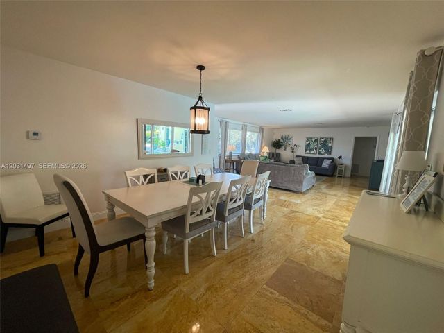 4410 N Buchanan St, Hollywood, FL 33021