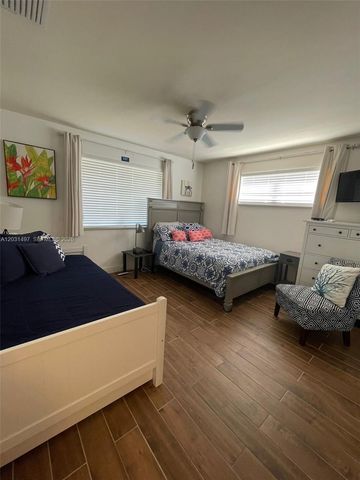 4410 N Buchanan St, Hollywood, FL 33021