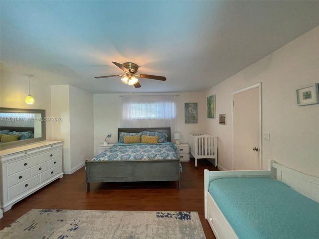 4410 N Buchanan St, Hollywood, FL 33021
