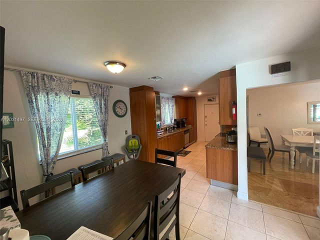 4410 N Buchanan St, Hollywood, FL 33021