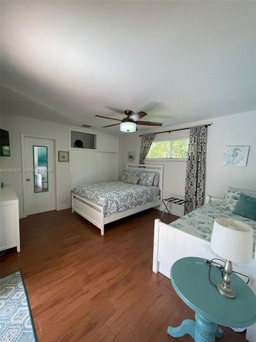 4410 N Buchanan St, Hollywood, FL 33021