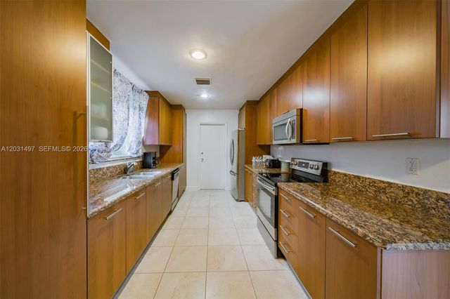 4410 N Buchanan St, Hollywood, FL 33021