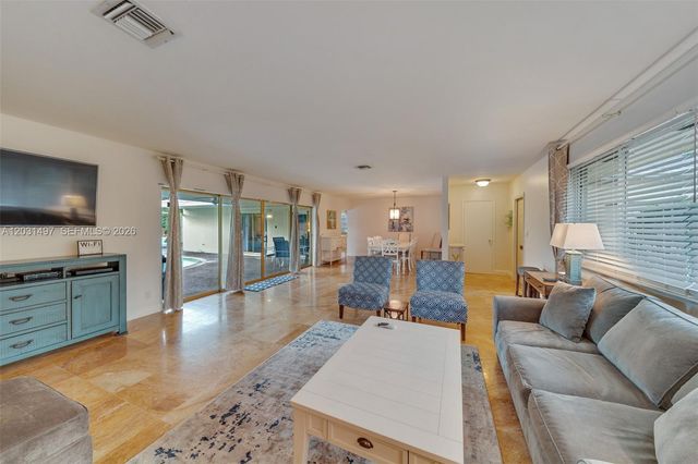 4410 N Buchanan St, Hollywood, FL 33021