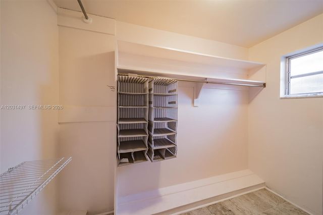 4410 N Buchanan St, Hollywood, FL 33021