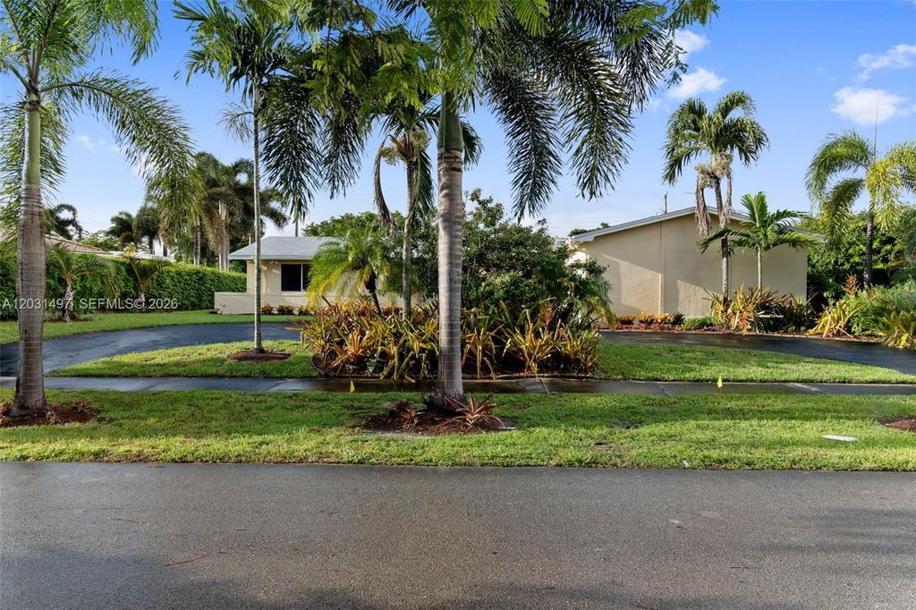 4410 N Buchanan St, Hollywood, FL 33021