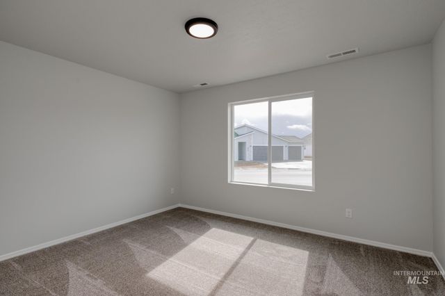 1666 Dyer St, Middleton, ID 83644