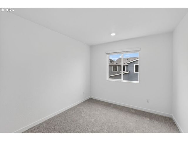 3704 Sw 40TH St, Gresham, OR 97080