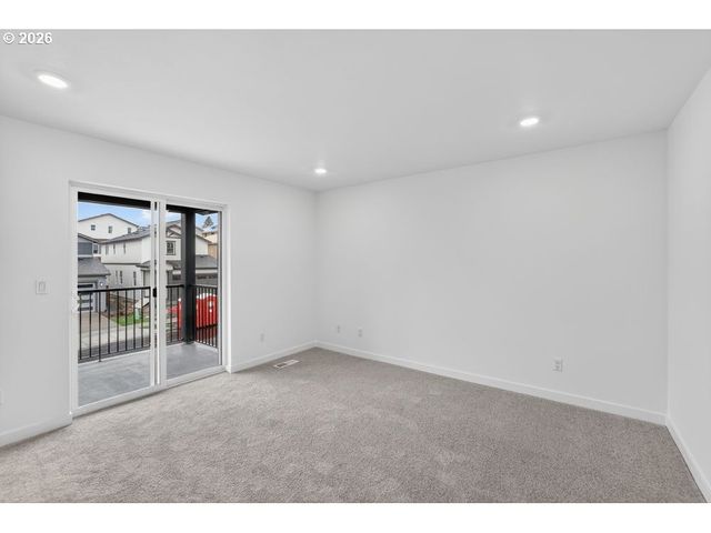 3704 Sw 40TH St, Gresham, OR 97080