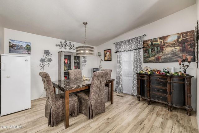 2200 N DELAWARE Drive 77, Apache Junction, AZ 85120