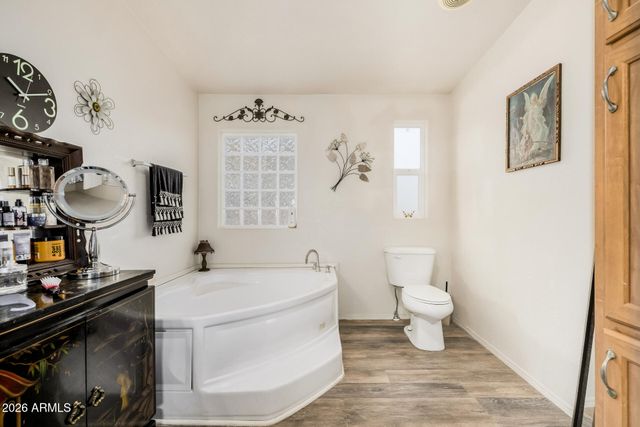 2200 N DELAWARE Drive 77, Apache Junction, AZ 85120