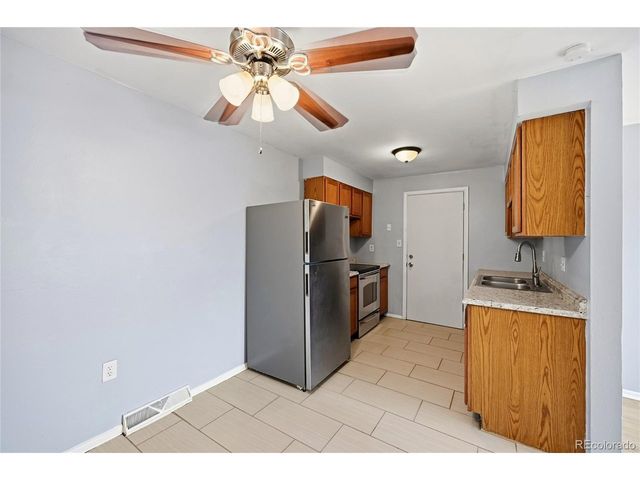 1253 Miller St, Lakewood, CO 80215