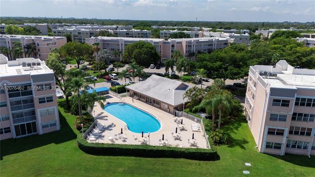 10346 NW 24th Place 107, Sunrise, FL 33322