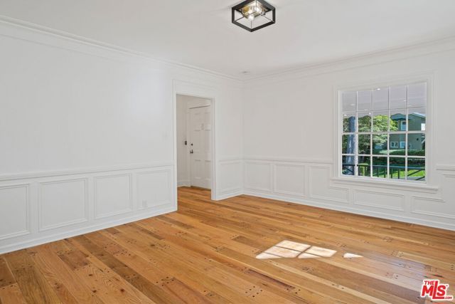 10527 LE CONTE Avenue, Los Angeles, CA 90024
