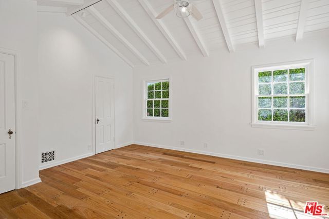 10527 LE CONTE Avenue, Los Angeles, CA 90024