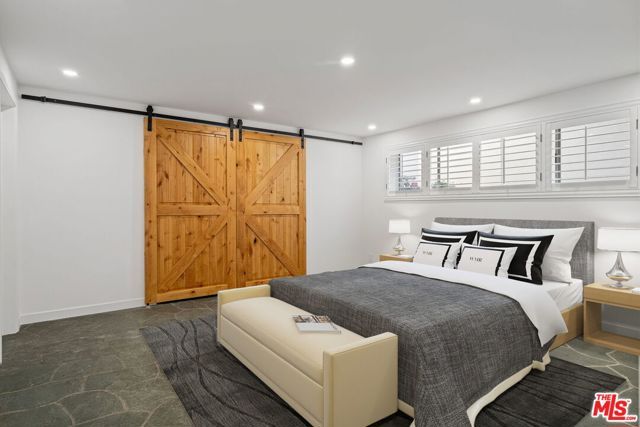 10527 LE CONTE Avenue, Los Angeles, CA 90024