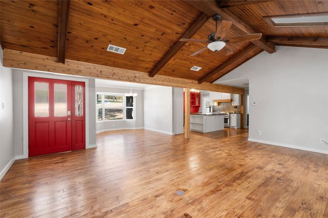 750 Possom Trot Hollow Road, Whitewright, TX 75491