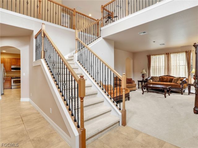 9372 River Otter DR, Fort Myers, FL 33912