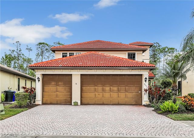 9372 River Otter DR, Fort Myers, FL 33912